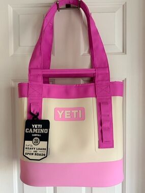 20 Camino Yeti Carryall Tote Bag - NWT